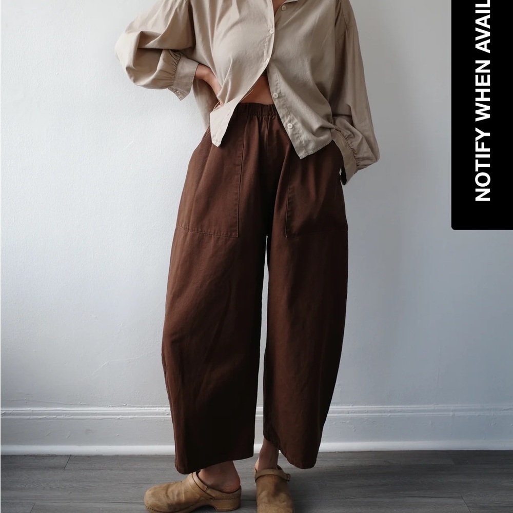 Roam Studio Pant in Carob, size M